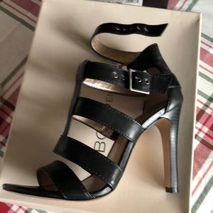 BCBG black leather sandals 8.5 NIB